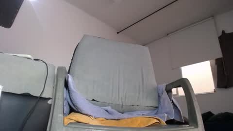   Thomas    online show from 21, 1, 2025