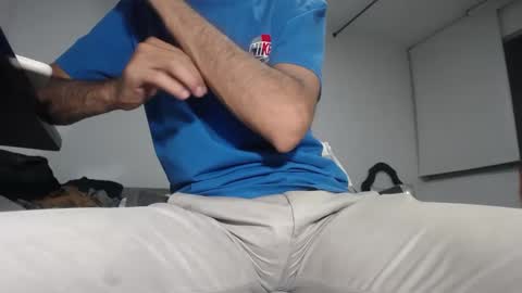   Thomas    online show from 4, 3, 2025