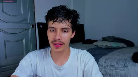 Snapshot of tommy_carlos chatting on 25, 5, 2026 online show from 25, 5, 2026