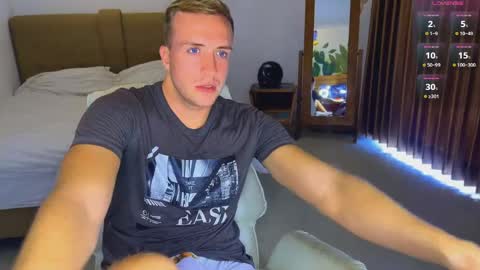 Snapshot of tommy_cumfinger chatting on 27, 4, 2026 Tommy online show from 27, 4, 2026