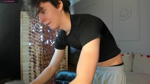 Tommy online show from 15, 2, 2025