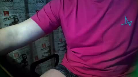 Tommi Li online show from 12, 12, 2024