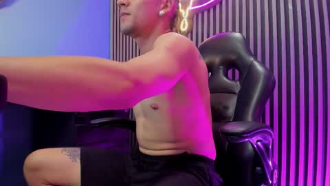 TOMMY  online show from 18, 1, 2026