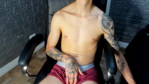 Snapshot of tommy_slater chatting on 4, 11, 2025 Tommy Slater online show from 4, 11, 2025