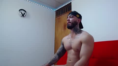 Steven online show from 3, 3, 2025