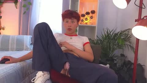 Snapshot of tommyfoxboy chatting on 3, 11, 2025 Tommy Foxboy online show from 3, 11, 2025