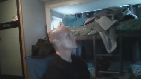 Snapshot of tommygunsfit chatting on 15, 3, 2026 tommygunsfit online show from 15, 3, 2026