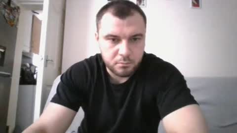 tommyy19901 online show from 1, 3, 2025