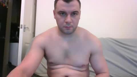 tommyy19901 online show from 8, 3, 2025