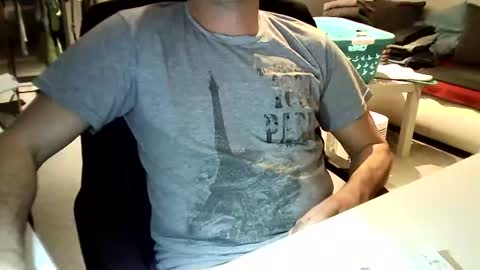 Snapshot of tomtom02029 chatting on 13, 12, 2024 Tom online show from 13, 12, 2024