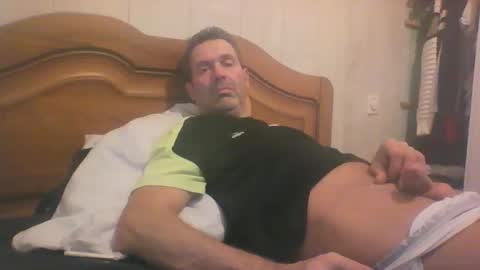 Snapshot of tonio358965 chatting on 16, 9, 2025 tonio358965 online show from 16, 9, 2025