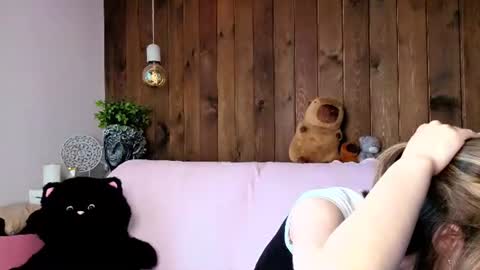 Melissa online show from 12, 6, 2026