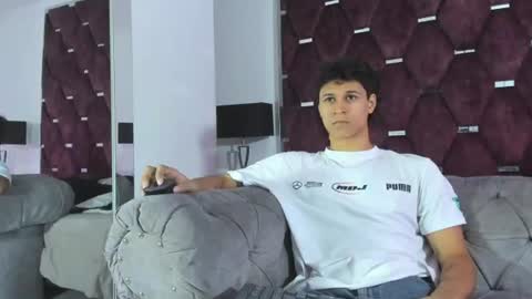 Snapshot of tonybenedetti chatting on 15, 6, 2026 Tony Benedetti online show from 15, 6, 2026