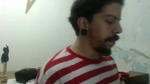 Snapshot of tonydalle chatting on 15, 11, 2025 TonyDaven online show from 15, 11, 2025