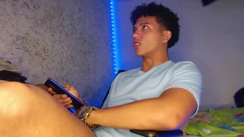Snapshot of tonydesire_ chatting on 26, 4, 2026 tonydesire_ online show from 26, 4, 2026