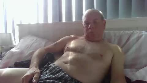 Snapshot of tonygibbson62 chatting on 5, 6, 2026 tonygibbson62 online show from 5, 6, 2026