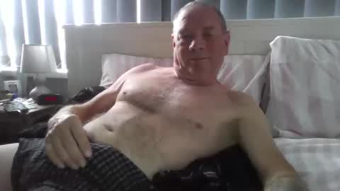Snapshot of tonygibbson62 chatting on 6, 6, 2026 tonygibbson62 online show from 6, 6, 2026