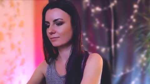 Snapshot of too_beautiful chatting on 12, 1, 2025 Elizabeth online show from 12, 1, 2025