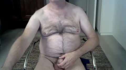 Snapshot of tooohard chatting on 17, 10, 2025 Alex online show from 17, 10, 2025