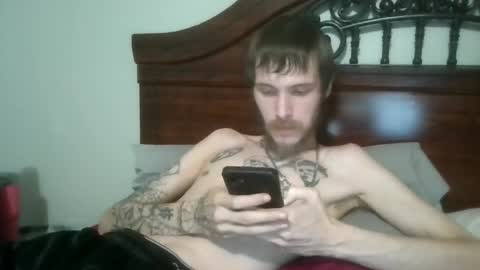 Snapshot of tootall803 chatting on 19, 5, 2026 TooTall803 online show from 19, 5, 2026