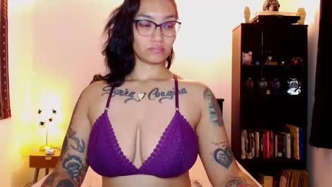 Snapshot of toothyy chatting on 4, 1, 2025 toothyy online show from 4, 1, 2025