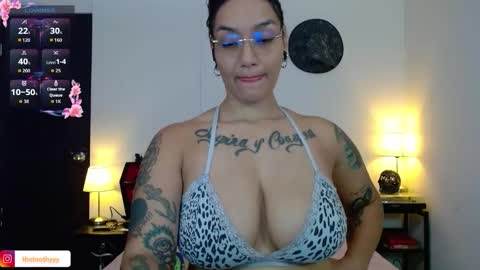 Snapshot of toothyy chatting on 24, 9, 2025 toothyy online show from 24, 9, 2025