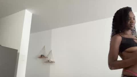 tootie03 online show from 5, 10, 2025