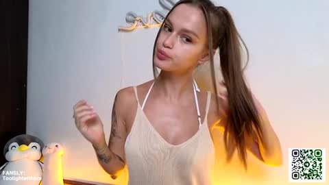 Snapshot of tootightwithbra chatting on 10, 1, 2025 Kira online show from 10, 1, 2025