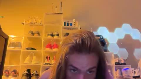 Snapshot of topherhopkins744 chatting on 20, 3, 2026 topherhopkins744 online show from 20, 3, 2026