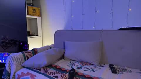 Lina  Next stream January 4  11am UTC 0 online show from 6, 2, 2026