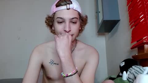 TopZaddy online show from 19, 11, 2025