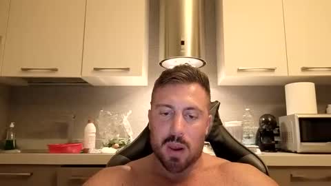 Snapshot of toro_arrapato chatting on 28, 5, 2026 toro_arrapato online show from 28, 5, 2026