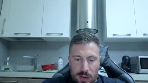 Snapshot of toro_arrapato chatting on 10, 6, 2026 toro_arrapato online show from 10, 6, 2026