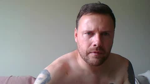 Snapshot of torth666 chatting on 15, 6, 2026 torth666 online show from 15, 6, 2026