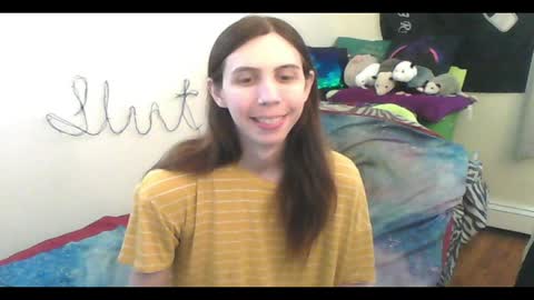Snapshot of totalfuckingadorable chatting on 17, 5, 2026 Luna online show from 17, 5, 2026