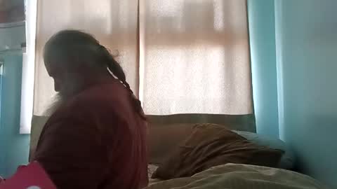 totallyawesome_65 online show from 25, 10, 2025