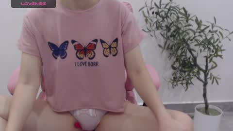 Angelina online show from 12, 10, 2025