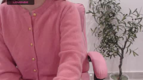Snapshot of totoro_09 chatting on 7, 1, 2026 Angelina online show from 7, 1, 2026
