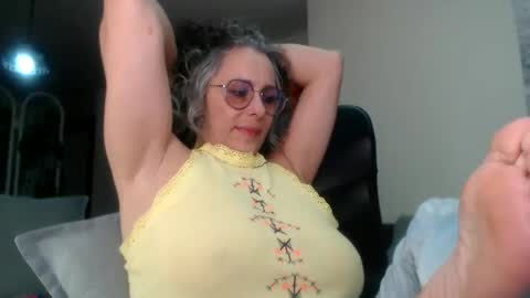 Snapshot of totypink chatting on 13, 2, 2025 TotyPink online show from 13, 2, 2025