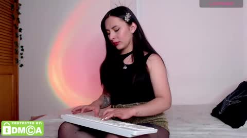 Miss Camille online show from 11, 12, 2024