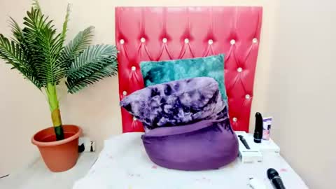 toxicfantasy4u online show from 15, 1, 2026