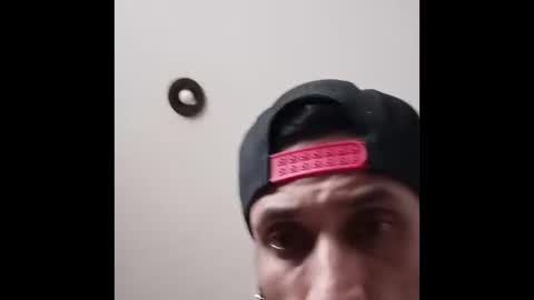 Snapshot of toxicidad_sex chatting on 22, 10, 2025 toxicidad_sex online show from 22, 10, 2025