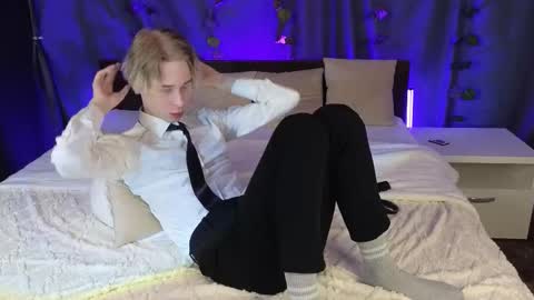 Snapshot of toxicpassion chatting on 25, 11, 2025 Max online show from 25, 11, 2025