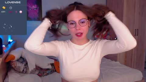 toxkiss online show from 30, 1, 2025