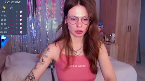 toxkiss online show from 26, 2, 2025