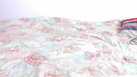 Tracy Wright online show from 24, 11, 2025