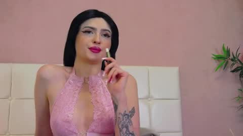 tracycarys online show from 9, 4, 2026