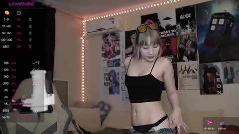 Ariana and Erik online show from 12, 2, 2026