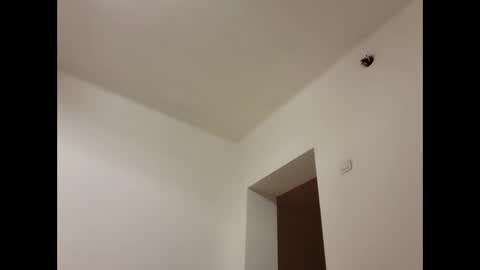 Snapshot of tralalabala chatting on 21, 11, 2025 Tralalabala online show from 21, 11, 2025