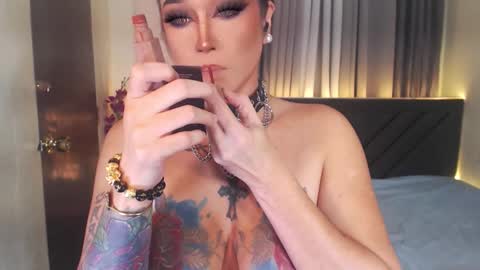 Snapshot of trandomsts chatting on 15, 10, 2025 DOM irish online show from 15, 10, 2025